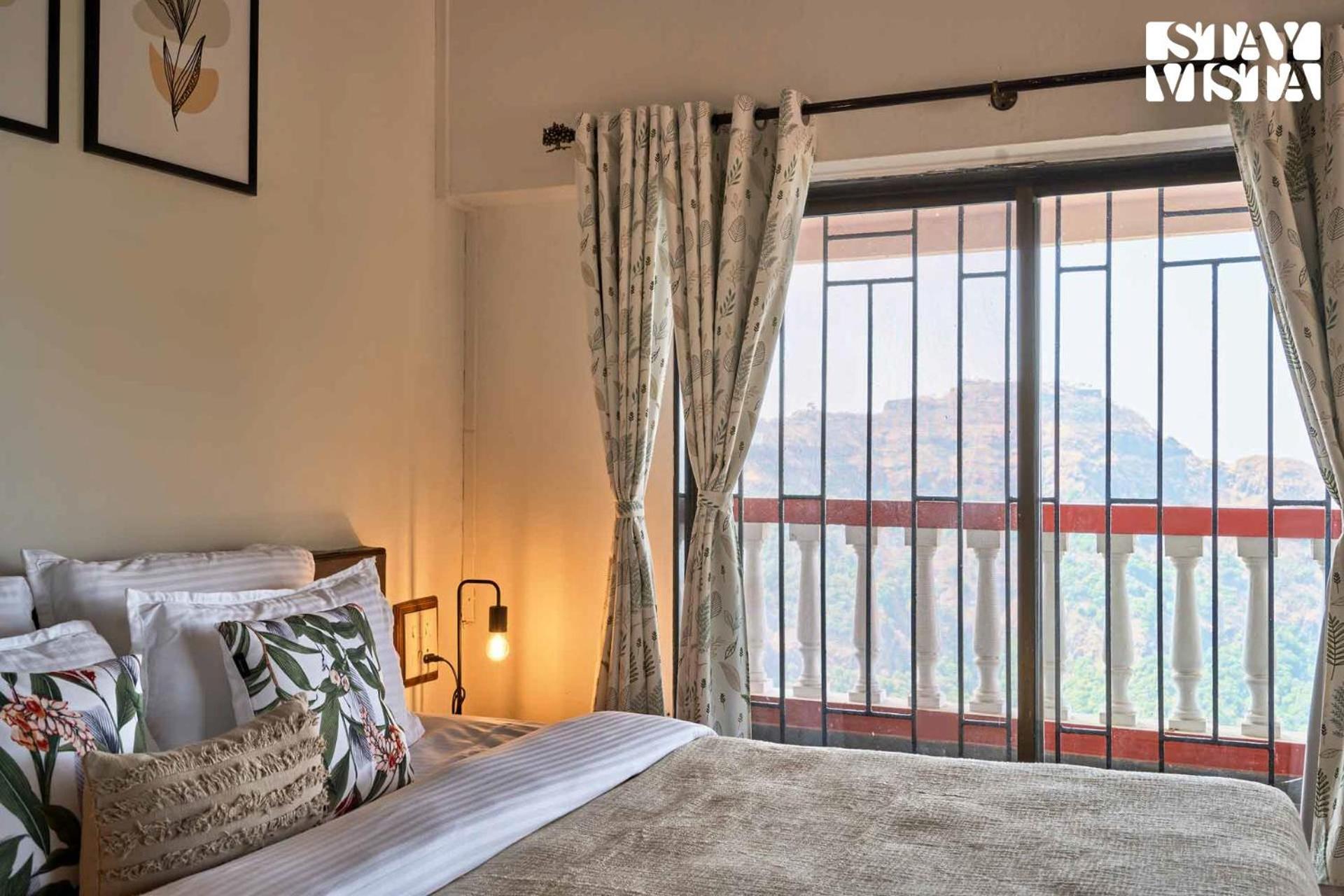 Stayvista At Cliffhanger Solitude With Balcony, Lawn Kolhapur Extérieur photo